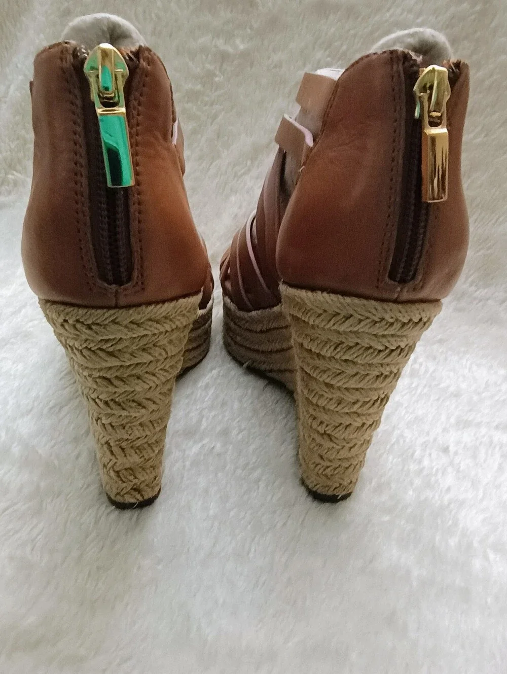 Söfft Women's Size 8M Brown Leather Strappy Espadrille Wedge Sandals